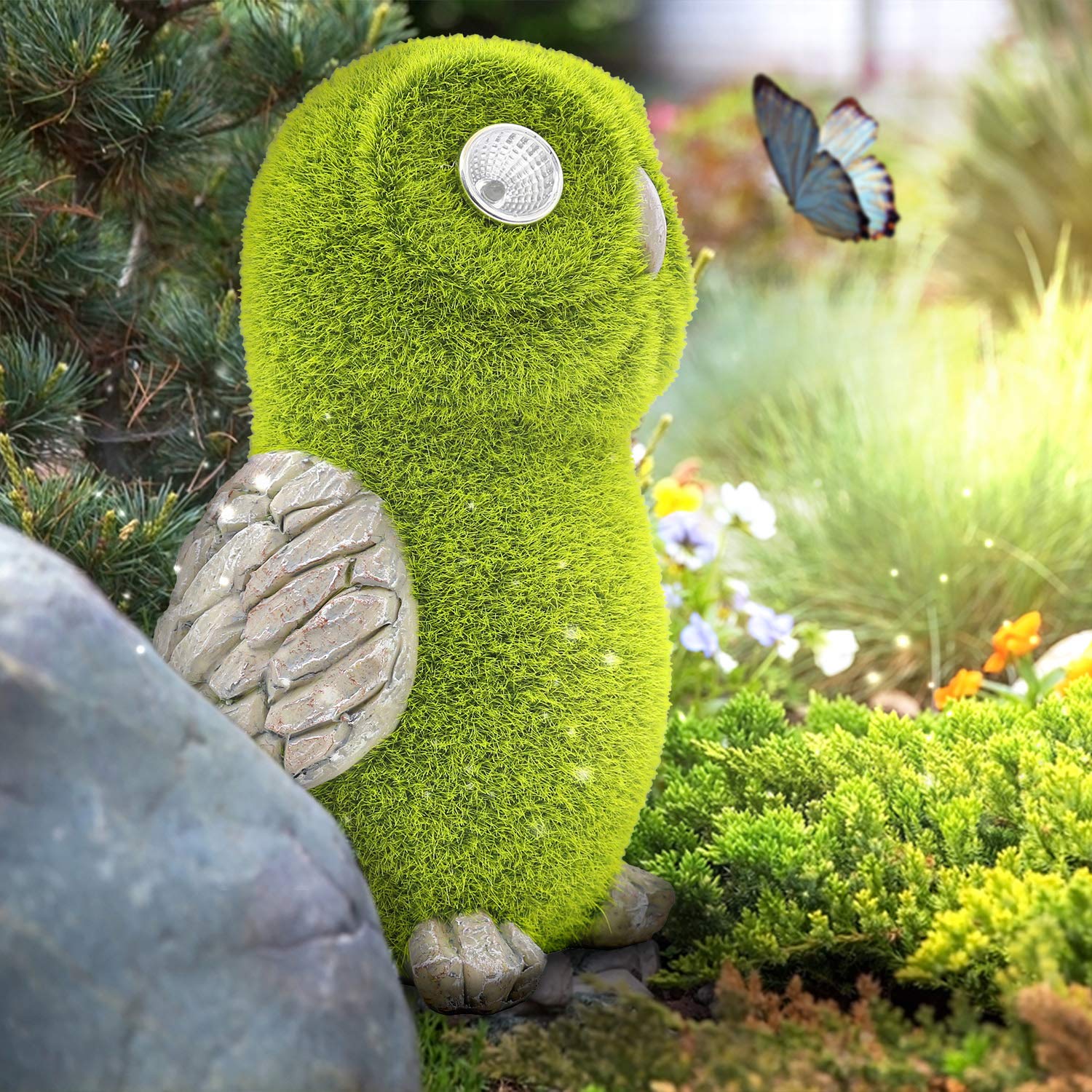 Garden Statue of Owl with Solar Light Eyes - Outdoor Fall Decoration - Yard Owl Figurine for Patio, Balcony, Lawn Ornament - Unique Housewarming Gift