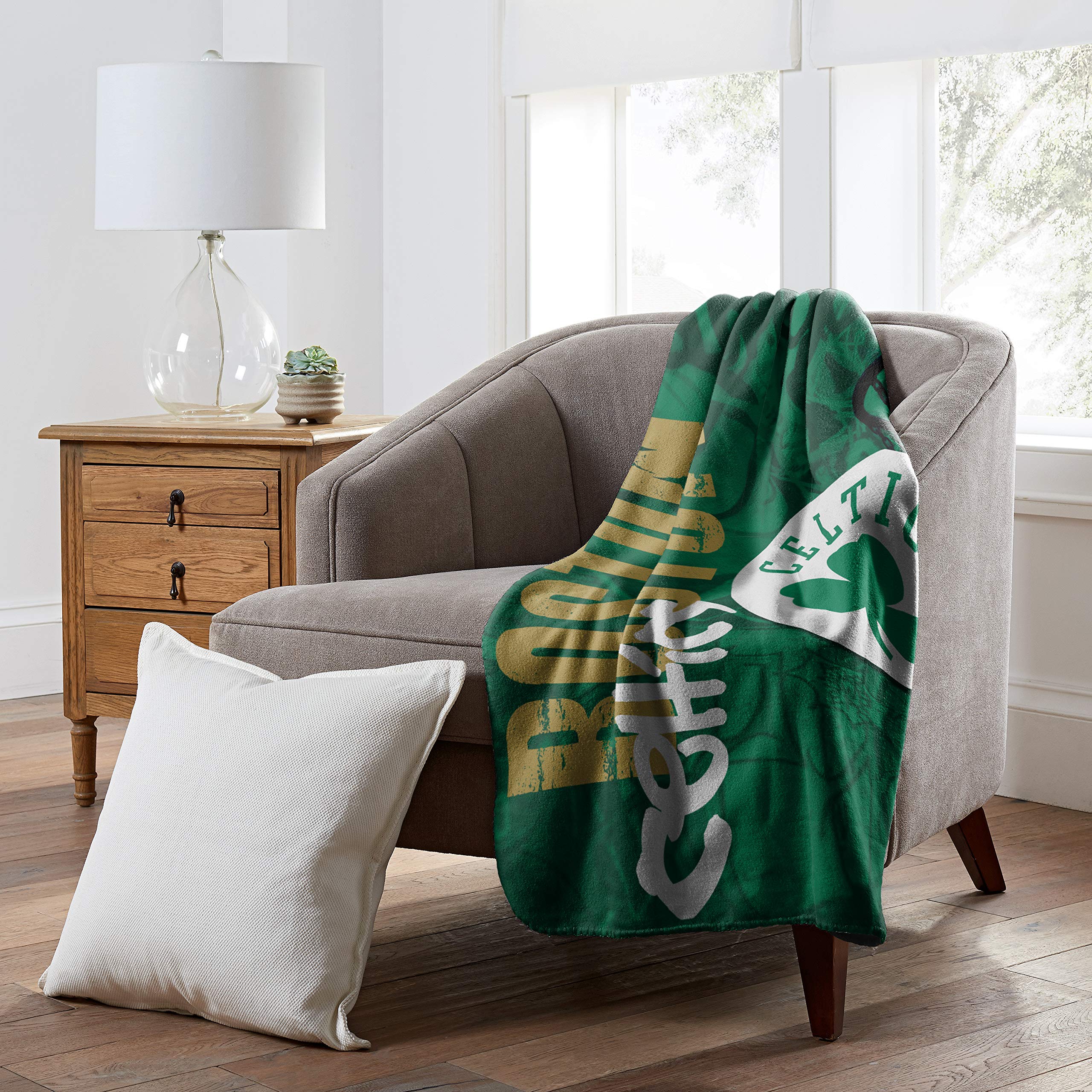 Northwest NBA Boston Celtics Unisex-Adult Fleece Throw Blanket, 50" x 60", Hard Knocks